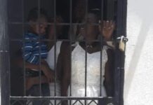 Jérémie : Un enfant de 3 ans et sa mère emprisonnés