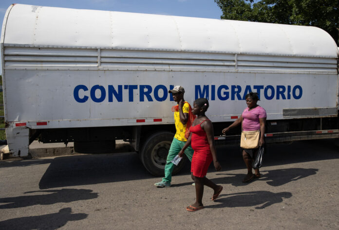 Haití crea comité interministerial para responder a deportación masiva desde R.Dominicana