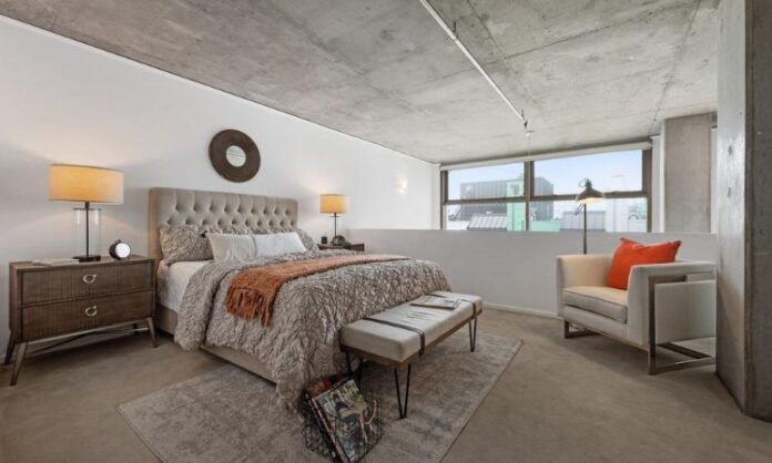 Affordable-Home-Staging-in-Peninsula-CA-–-Stylish-Solutions-That-Fit-Your-Budget